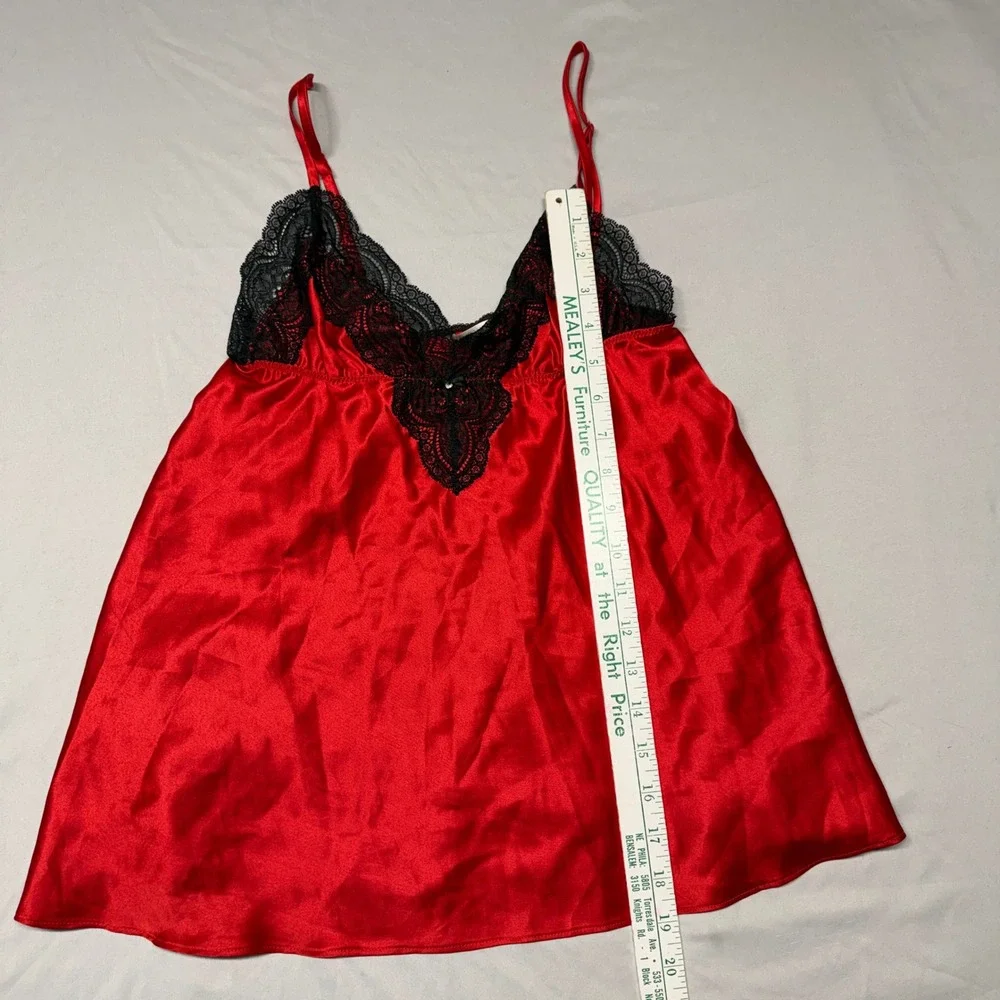 ❤️ Victoria's‎ Secret Red Satin Cami — Black Lace Trim Small Lingerie Top 🖤
